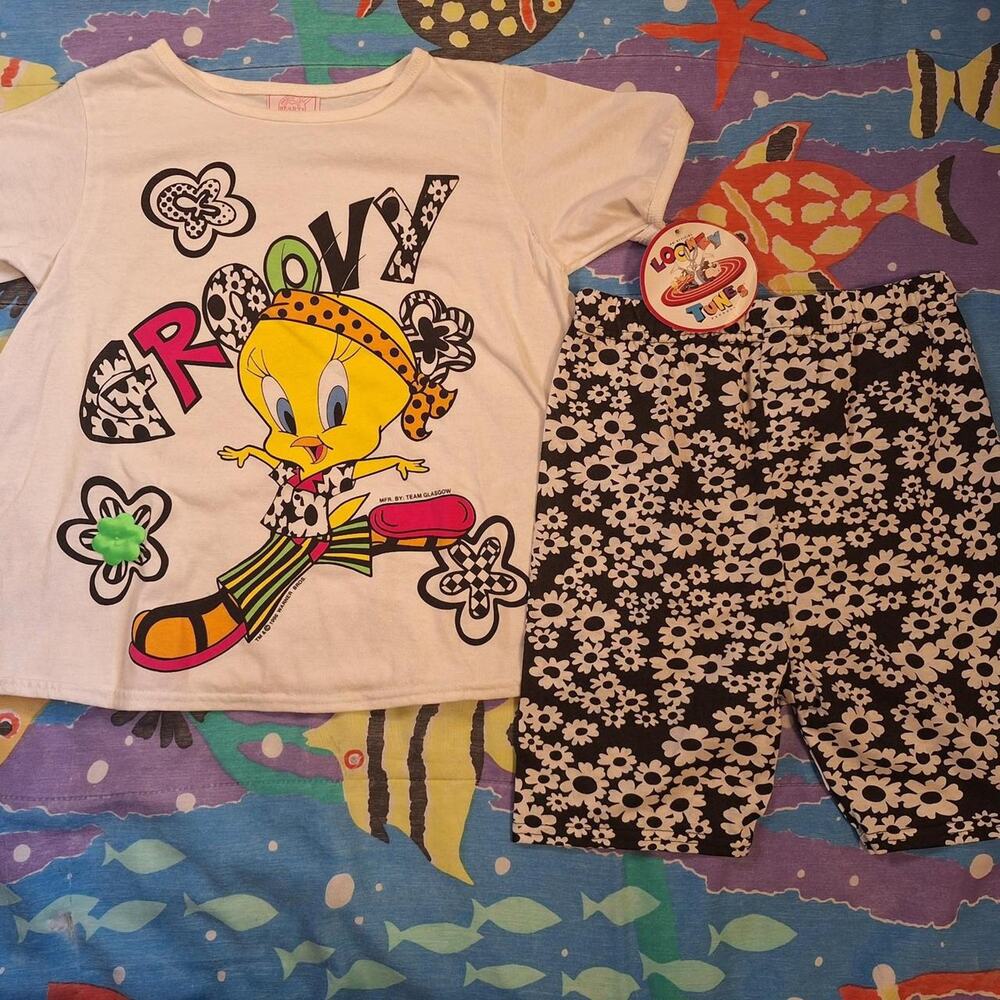 Vintage 1996 Looney Tunes Tweety Bird Girls Outfit Black and White NWT Girls 12
